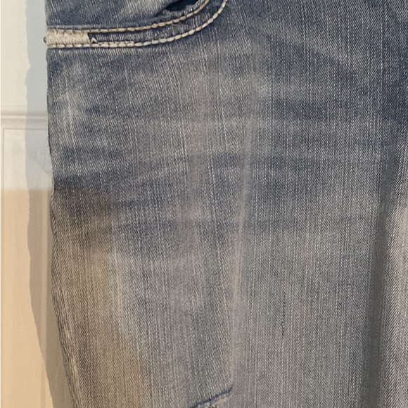 Denim Capri’s 18 inch flat waist measurement - Picture 2 of 8